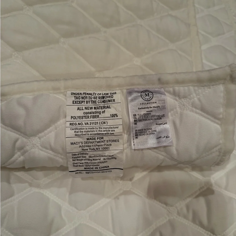 Martha Stewart Tufted Velvet FULL / QUEEN Quilt IVORY - $300